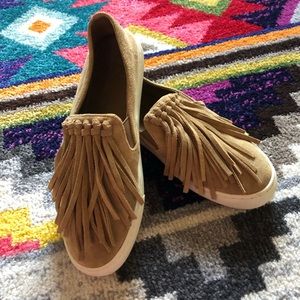 Sz 10 Tory Burch suede & fringe slide on shoes